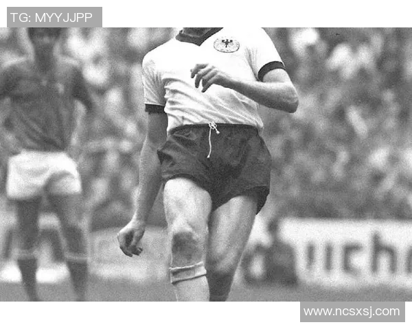 小男孩偶遇足球巨星心跳加速与梦想触手可及的感动瞬间