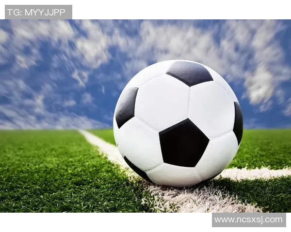 足球球星墙饰打造个性空间 打造独一无二的运动风格家居环境